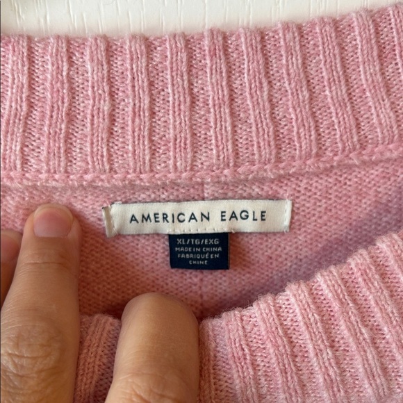 American Eagle Pink Heart Sweater Valentine's Girly Elle Woods - Picture 2 of 3
